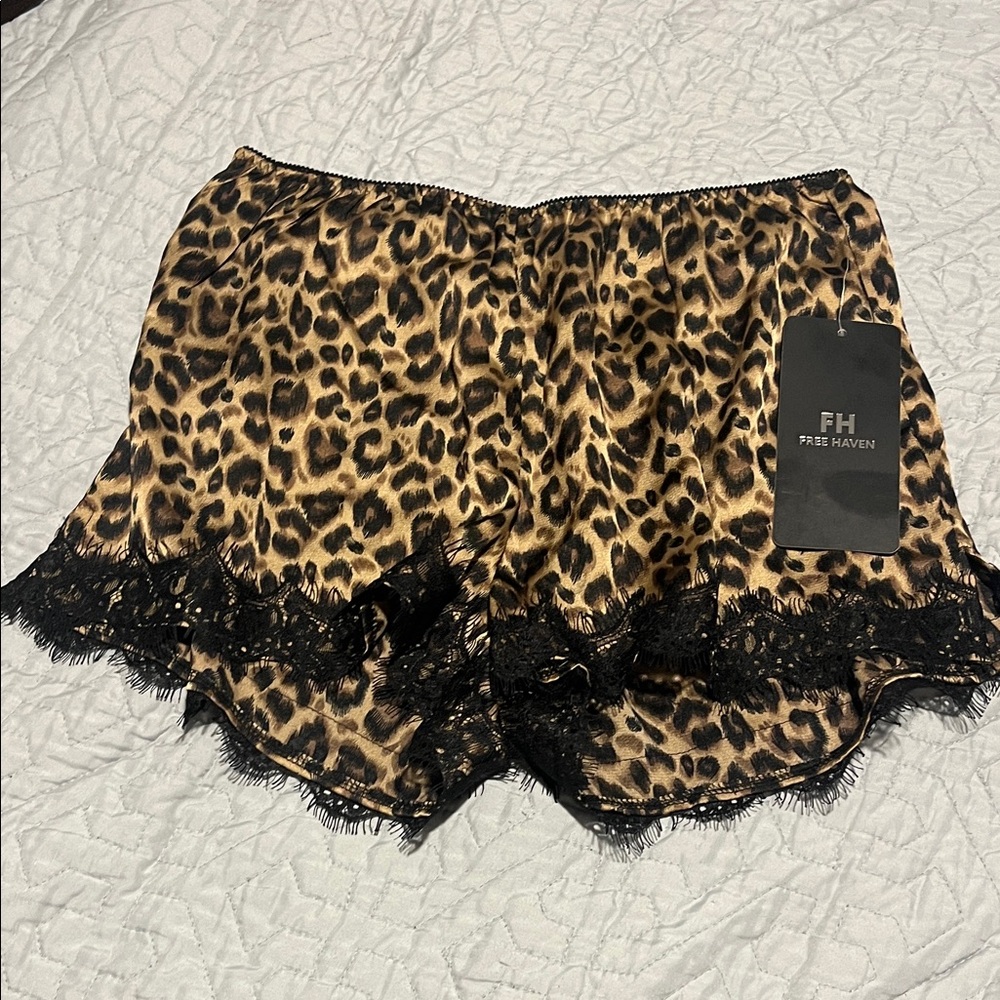 Leopard Print Women's Pajama Shorts